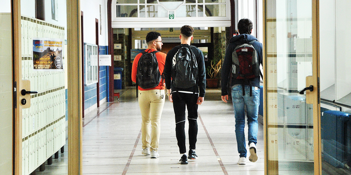 Haute école supérieure - HE2B